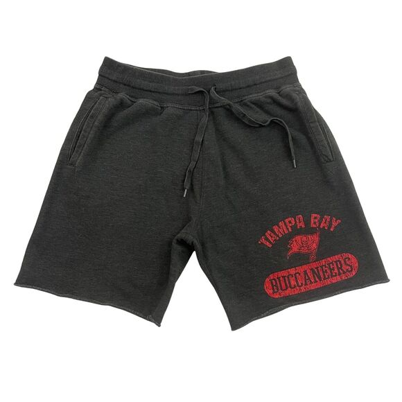 NFL Team Apparel Tampa Bay Buccaneers Shorts Mens Size Medium Gray Fleece - Picture 1 of 10